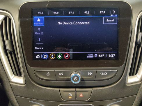 Used 2024 Chevrolet Malibu LT image 25