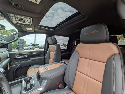New 2026 Chevrolet Silverado 3500 High Country w/ High Country Premium Package AWD/4WD image 20