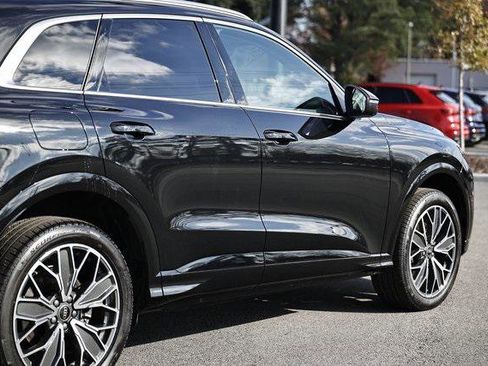 Certified 2025 Audi Q5 Premium Plus w/ Premium Plus image 8