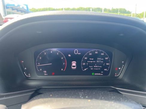 Used 2025 Honda Accord LX image 11