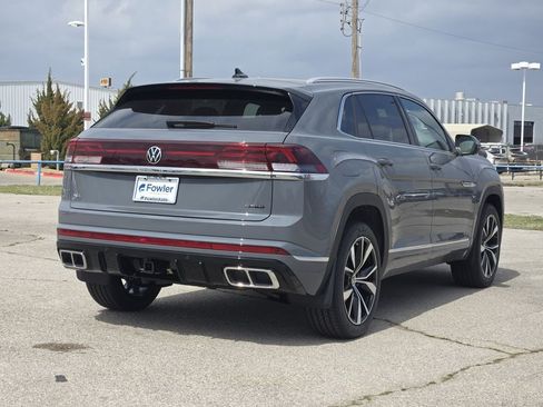 New 2026 Volkswagen Atlas Cross Sport SEL Premium R-Line AWD/4WD image 4