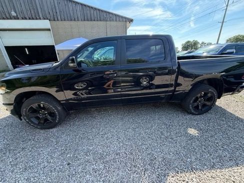 Used 2024 RAM 1500 Big Horn AWD/4WD image 8