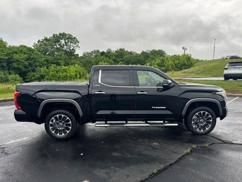 Used 2022 Toyota Tundra Limited AWD/4WD image 2