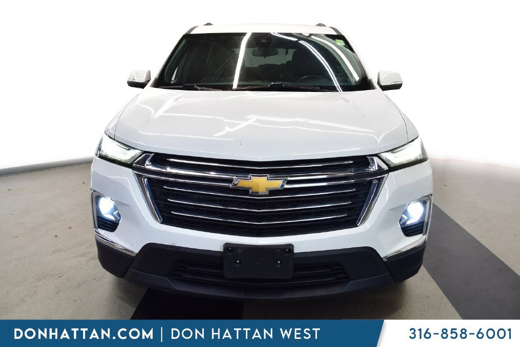 Used 2023 Chevrolet Traverse LT w/ LPO, Floor Liner Package AWD/4WD image 1