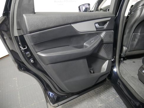 Used 2025 Acura MDX SH-AWD image 13