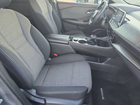 Used 2021 Nissan Rogue SV AWD/4WD image 24