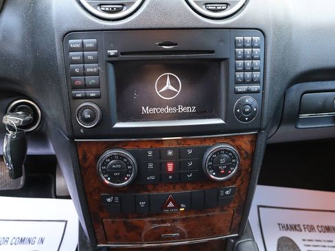 Used 2010 Mercedes-Benz ML 350 2WD image 25