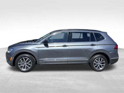 Used 2020 Volkswagen Tiguan SE AWD/4WD image 2