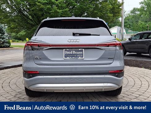 Used 2023 Audi Q4 e-tron Premium Plus w/ Premium Plus AWD/4WD image 6