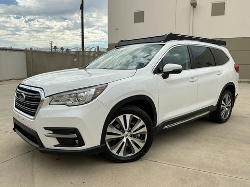 Used 2022 Subaru Ascent Limited w/ Technology Package AWD/4WD image 1