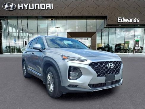 Used 2020 Hyundai Santa Fe SE AWD/4WD image 4