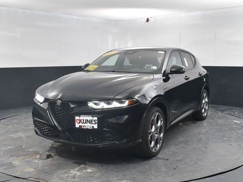 Used 2024 Alfa Romeo Tonale Veloce image 4