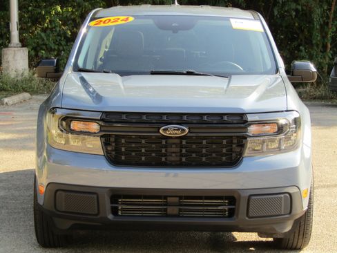 Certified 2024 Ford Maverick XLT w/ XLT Luxury Package image 8