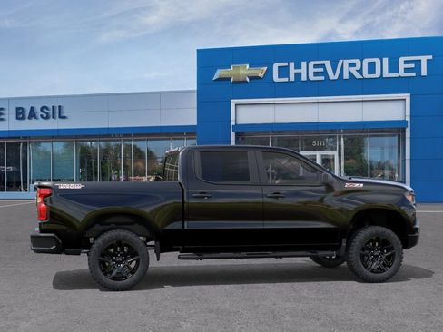 New 2026 Chevrolet Silverado 1500 Custom Trail Boss AWD/4WD image 5