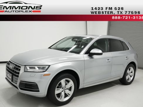 Used 2019 Audi Q5 2.0T Premium Plus image 1