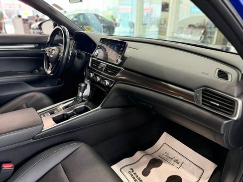 Used 2021 Honda Accord Sport image 17