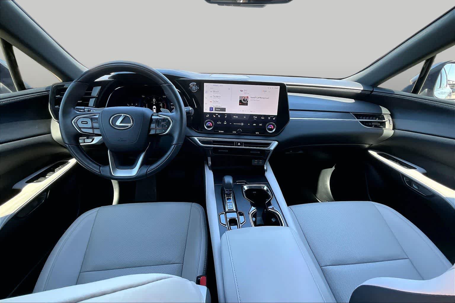 Used 2025 Lexus RX 350 Premium FWD image 29