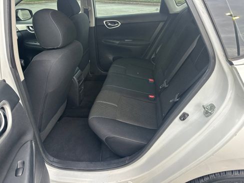 Used 2014 Nissan Sentra S image 20