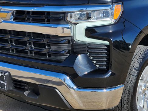 Certified 2025 Chevrolet Silverado 1500 LT image 10