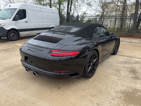 Used 2017 Porsche 911 Carrera image 4