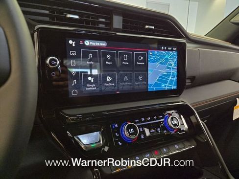 Used 2026 GMC Sierra 1500 AT4 w/ AT4 Premium Package AWD/4WD image 24