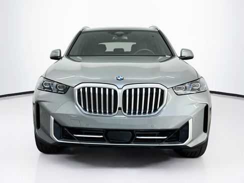 Used 2026 BMW X5 xDrive40i AWD/4WD image 2