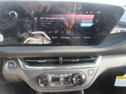 New 2026 Buick Envista Preferred image 17