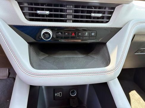Used 2026 Ford Explorer Active w/ Active Comfort Package AWD/4WD image 28