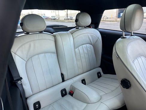 Used 2015 MINI Cooper S image 19