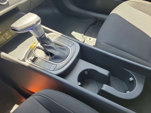 New 2026 Hyundai Kona SE FWD image 16
