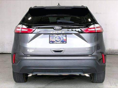 Used 2024 Ford Edge SE AWD/4WD image 4