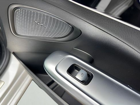 Used 2023 Mercedes-Benz C 300 C 300 image 35