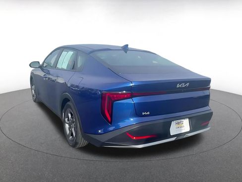 Used 2025 Kia K4 LXS image 11