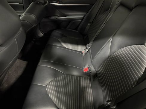 Used 2022 Toyota Camry SE FWD image 42