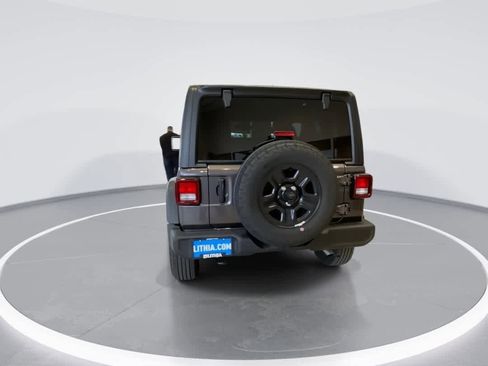 Used 2025 Jeep Wrangler Sport image 7