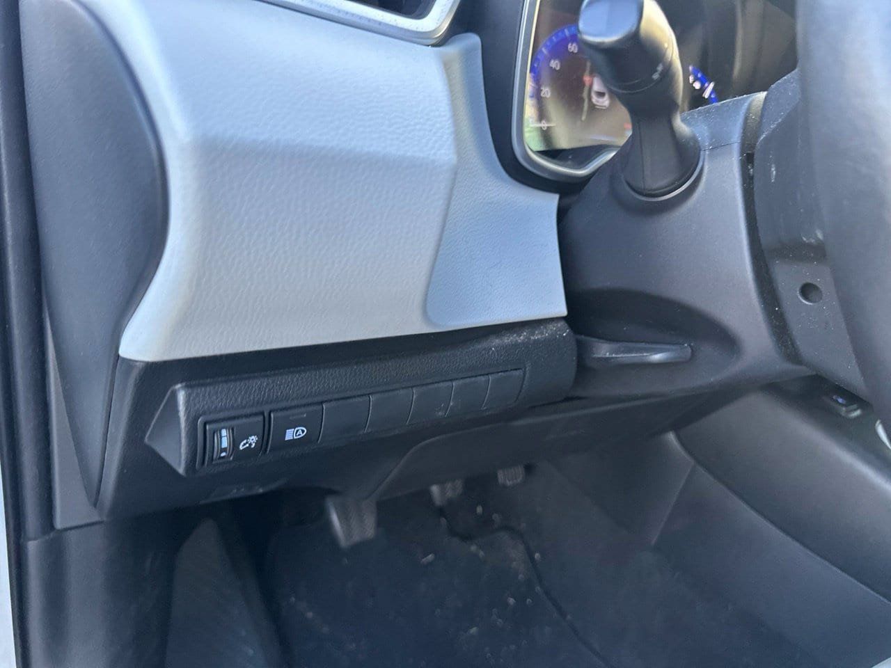 Used 2022 Toyota Corolla XSE FWD image 20