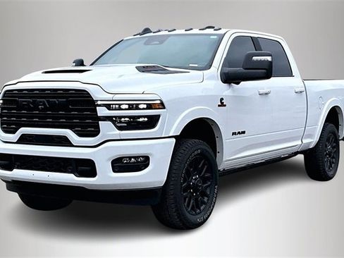 Used 2025 RAM 3500 Limited image 2