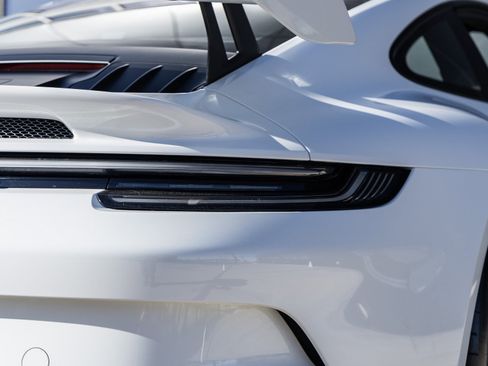 Used 2022 Porsche 911 GT3 image 18