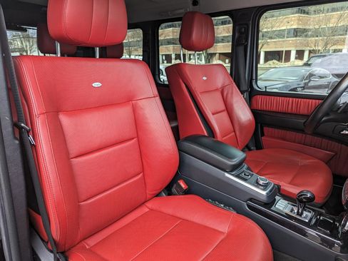 Used 2016 Mercedes-Benz G 550 image 31