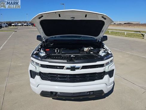 Used 2025 Chevrolet Silverado 1500 RST AWD/4WD image 29