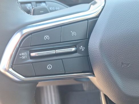 New 2026 Chevrolet Equinox ACTIV w/ Convenience Package III FWD image 18