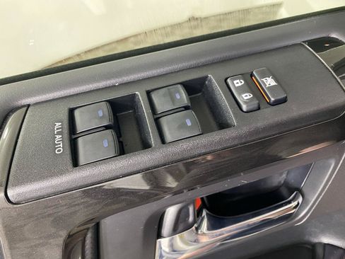 Used 2023 Toyota 4Runner TRD Off-Road Premium w/ Moonroof Package AWD/4WD image 22