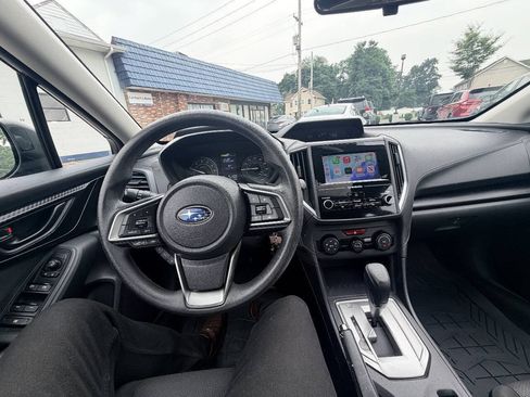 Used 2017 Subaru Impreza 2.0i Premium AWD/4WD image 18