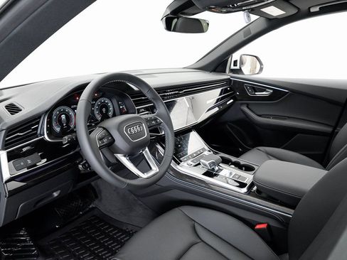 New 2025 Audi Q8 Premium Plus image 4