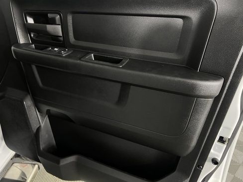 Certified 2024 RAM 3500 Tradesman w/ Chrome Appearance Group image 30