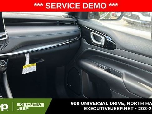New 2025 Jeep Compass Limited w/ Sun & Sound Group image 24