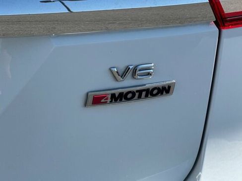 Certified 2019 Volkswagen Atlas SEL Premium image 27