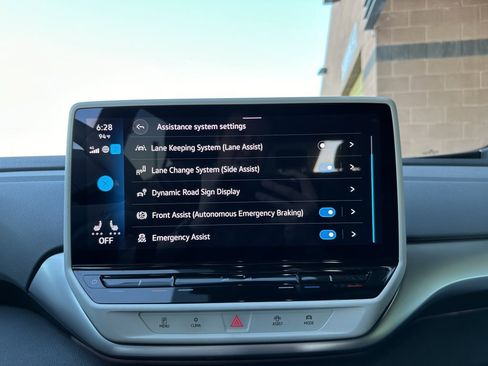 Used 2021 Volkswagen ID.4 1st Edition image 25