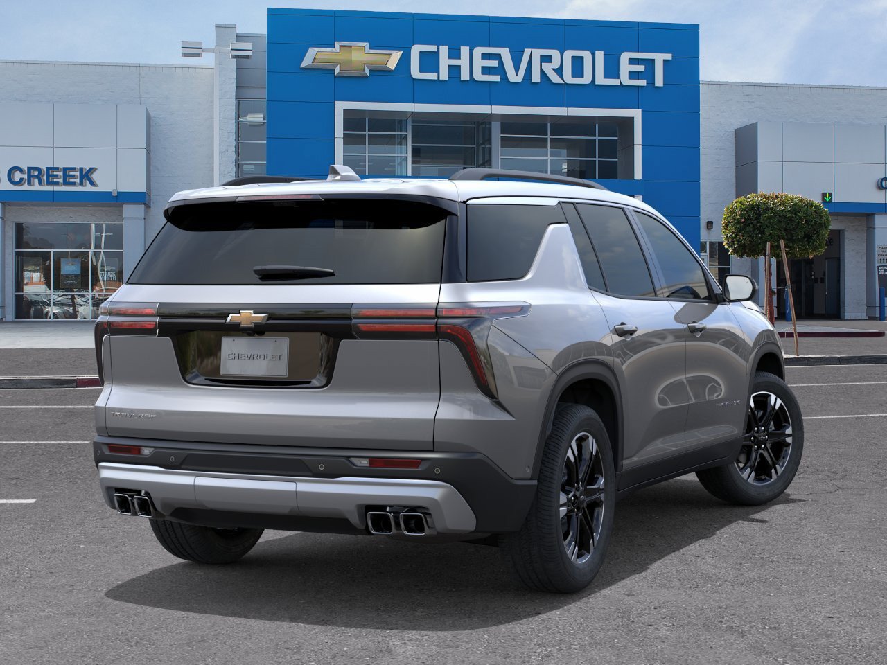 New 2027 Chevrolet Traverse LT w/ Driver Confidence Package FWD image 4