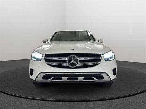 Used 2022 Mercedes-Benz GLC 300 4MATIC image 2